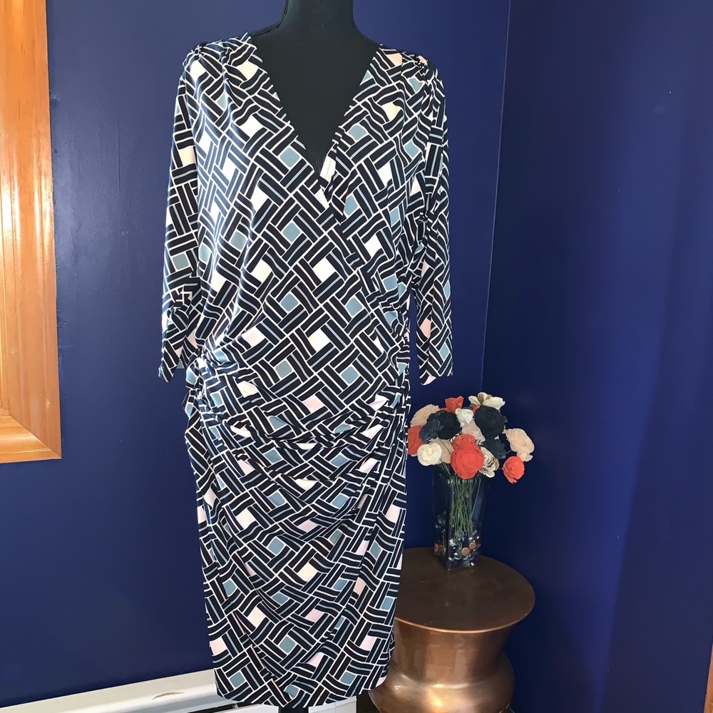 Like New JLo faux wrap dress 0X